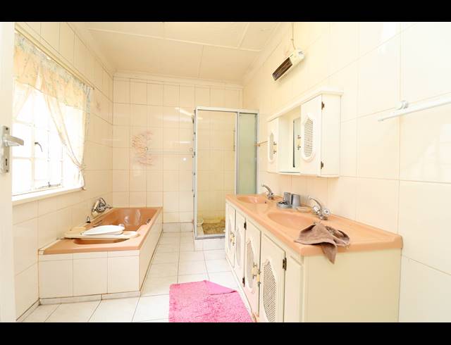 3 BEDROOM HOUSE FOR SALE IN LYNDHURST